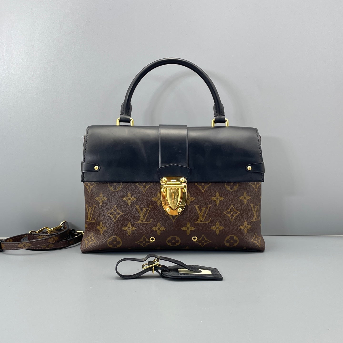 Louis Vuitton - Monogram Canvas Bag - Cloth - Brown - (Medium)