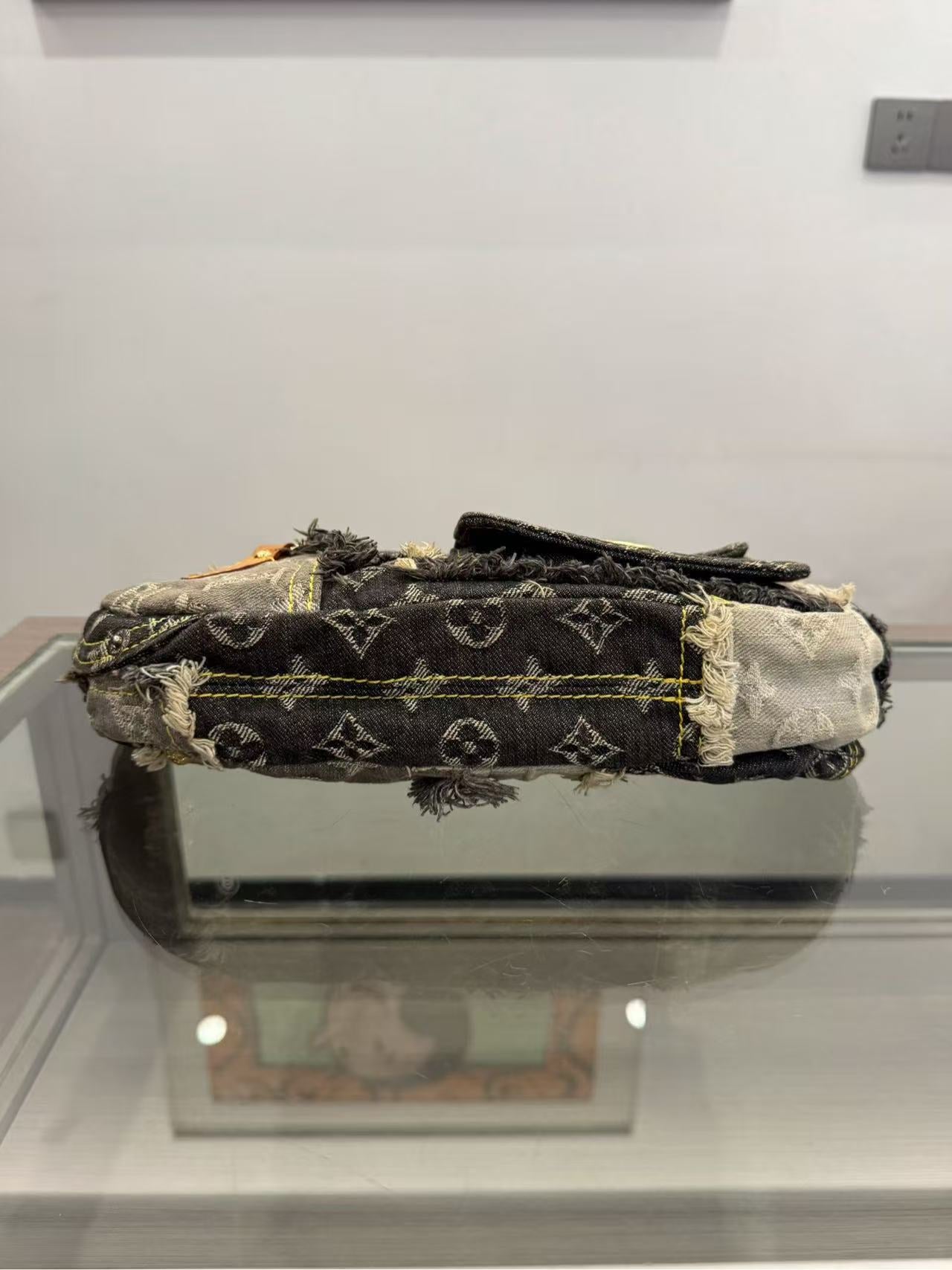 Louis Vuitton - Monogram Denim Crescent Shoulder Bag - Denim - Black - (medium)