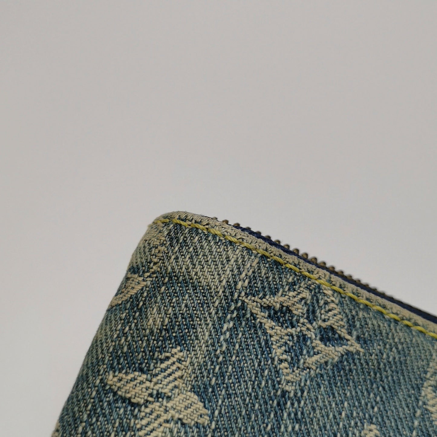 Louis Vuitton - Monogram Denim - Denim - Jeans - Blue - (Other)