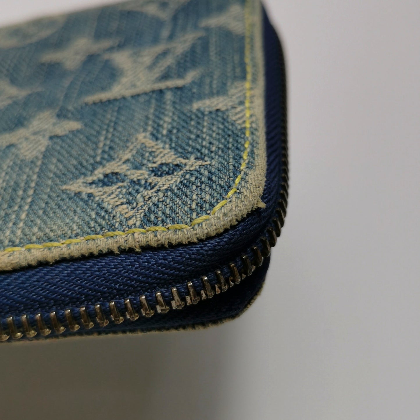 Louis Vuitton - Monogram Denim - Denim - Jeans - Blue - (Other)