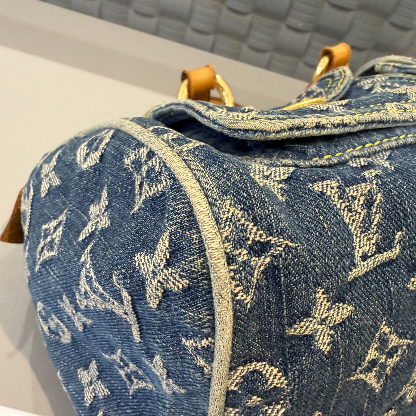 Louis Vuitton - Monogram Denim Speedy Manhattan - Denim, Vachetta Leather - Blue - (medium)