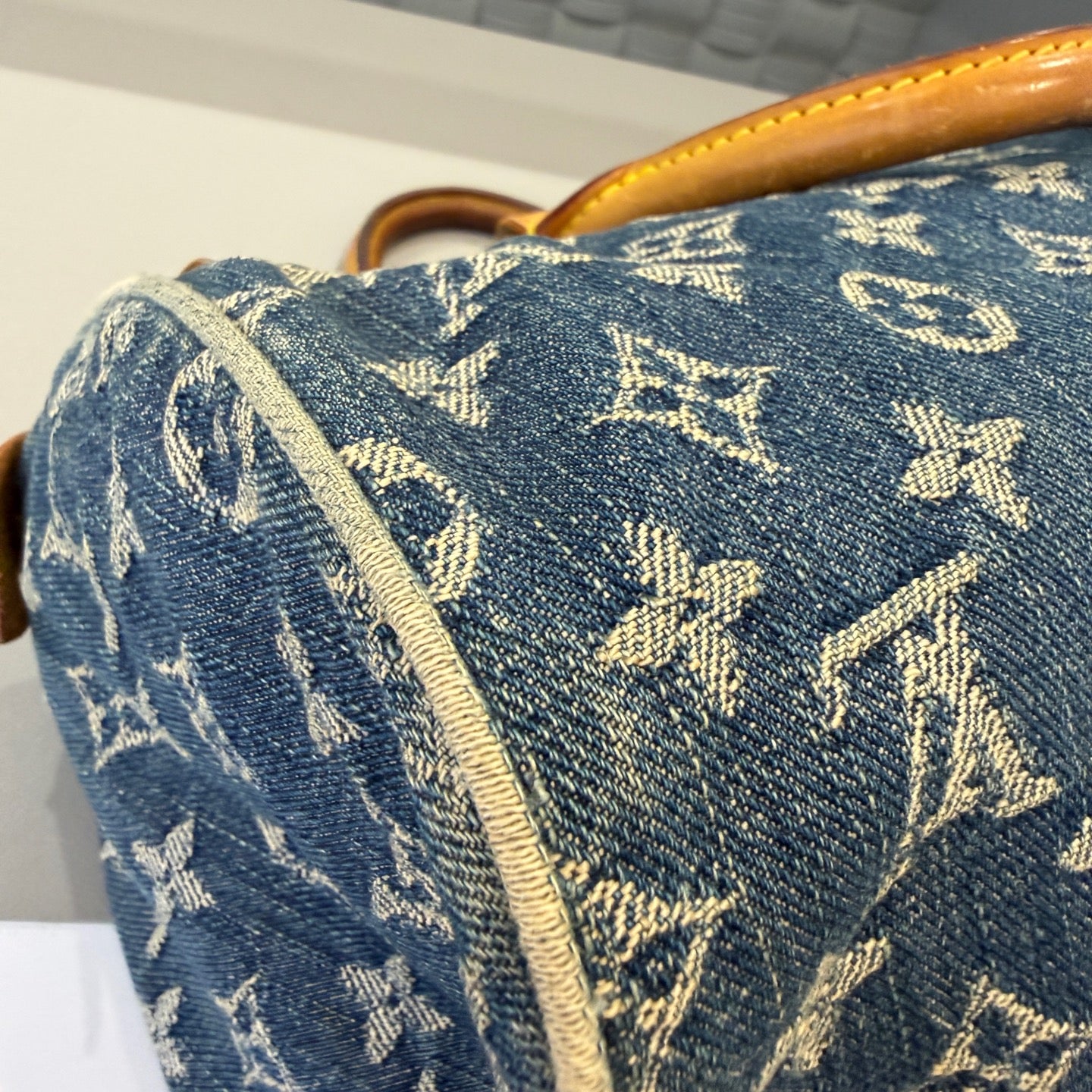 Louis Vuitton - Monogram Denim Speedy Manhattan - Denim, Vachetta Leather - Blue - (medium)