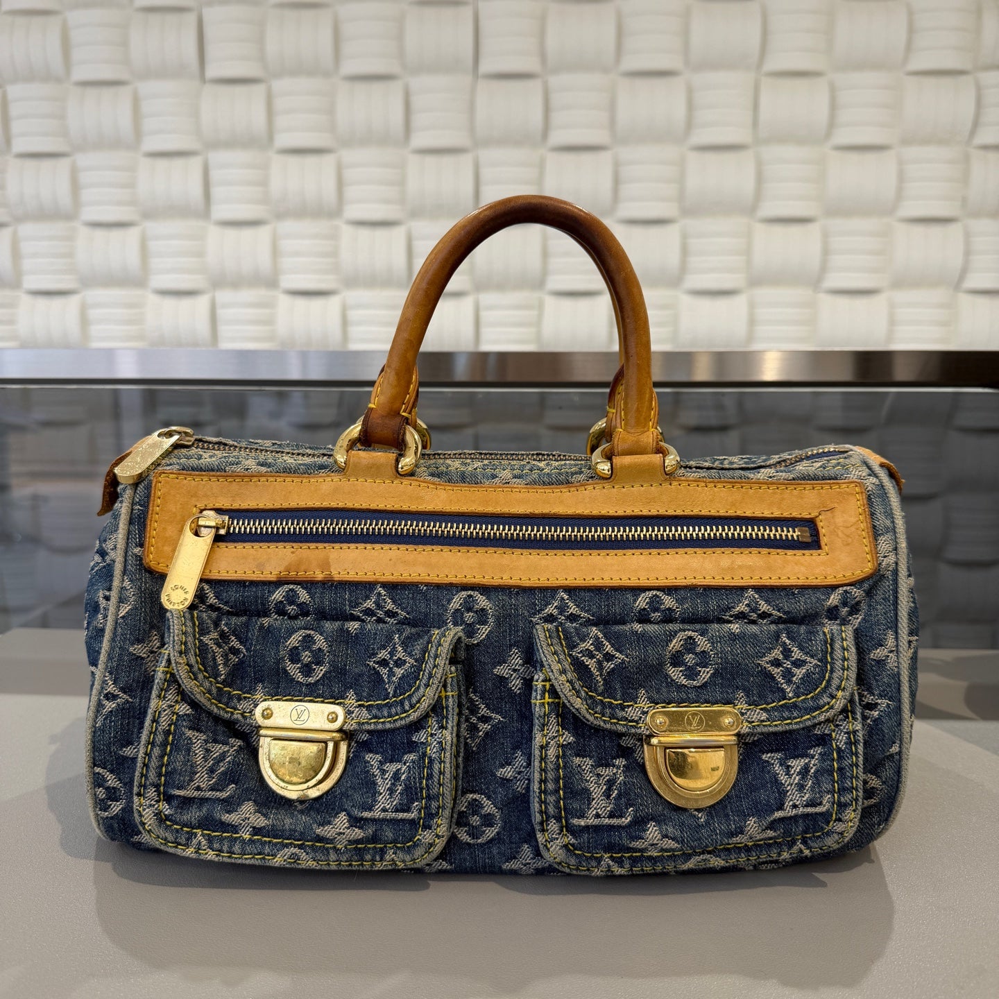 Louis Vuitton - Monogram Denim Speedy Manhattan - Denim, Vachetta Leather - Blue - (medium)