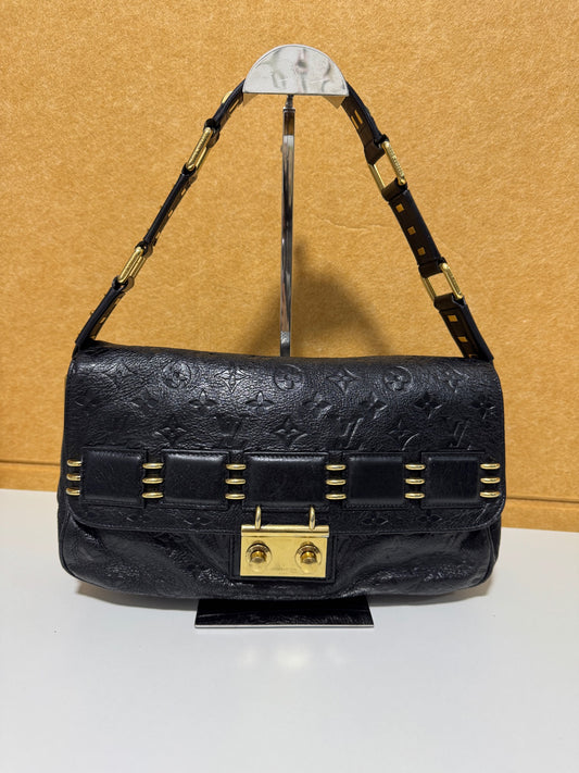 Louis Vuitton - Monogram Embossed Lock Bag - Leather - Black - (Other)