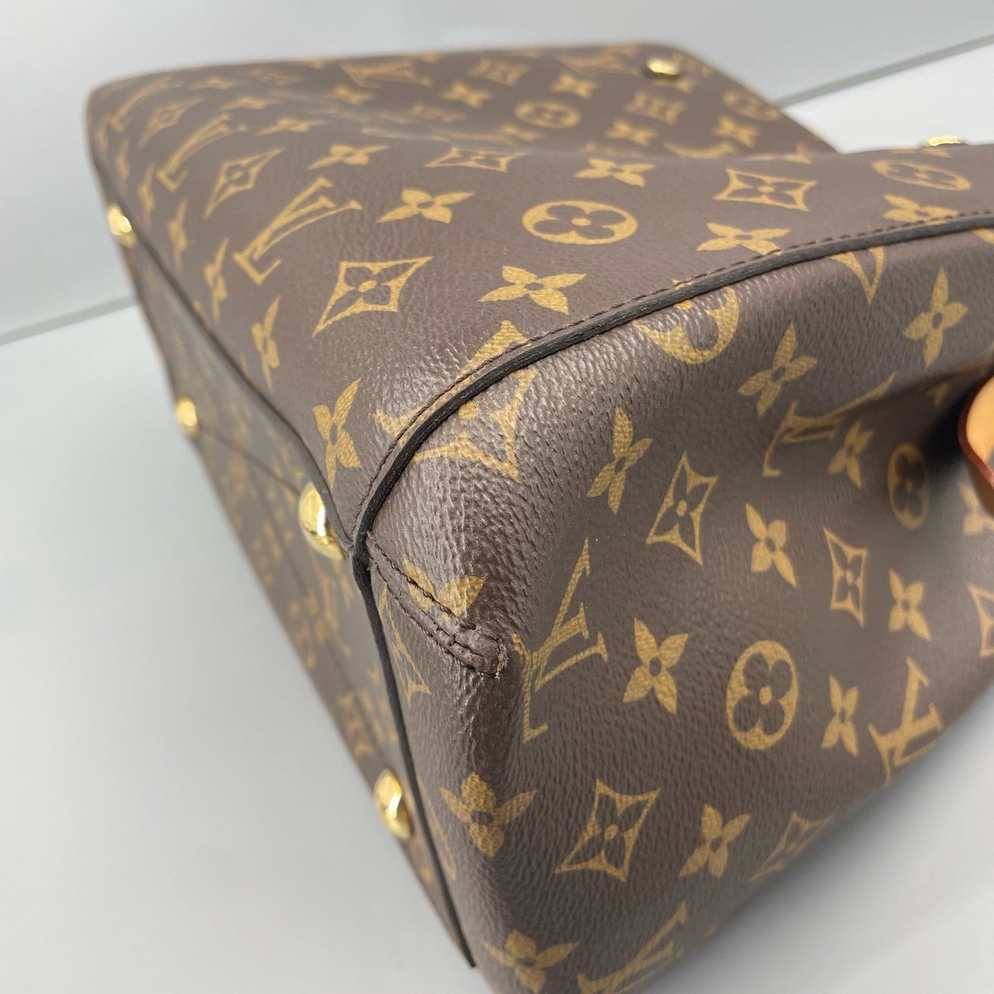 Louis Vuitton - Monogram - Leather - Brown - (medium)