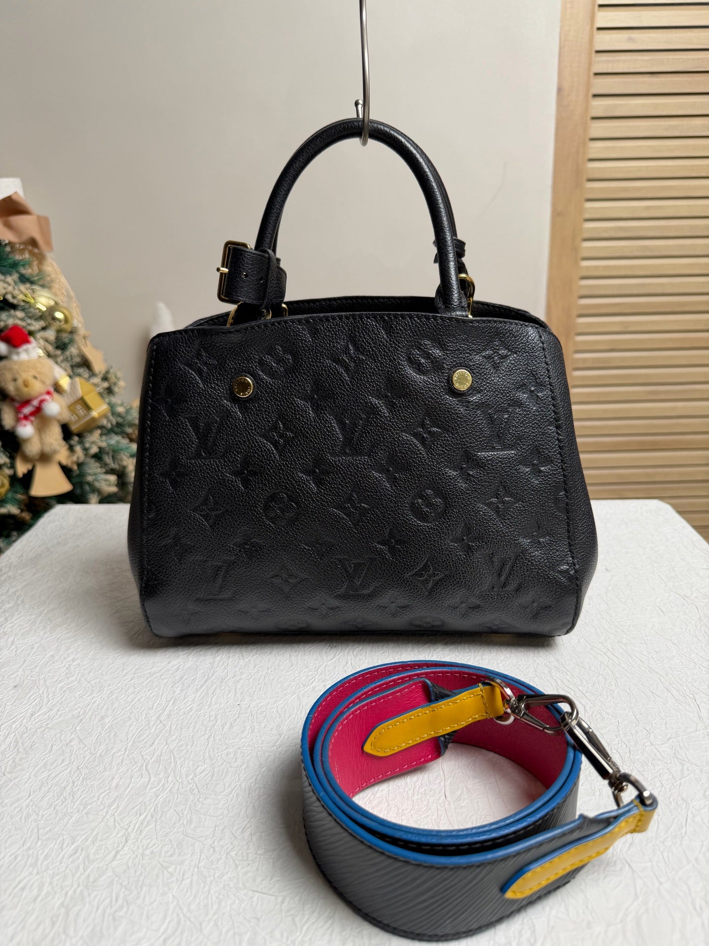 Louis Vuitton - Montaigne BB - Leather - Black - (mini)
