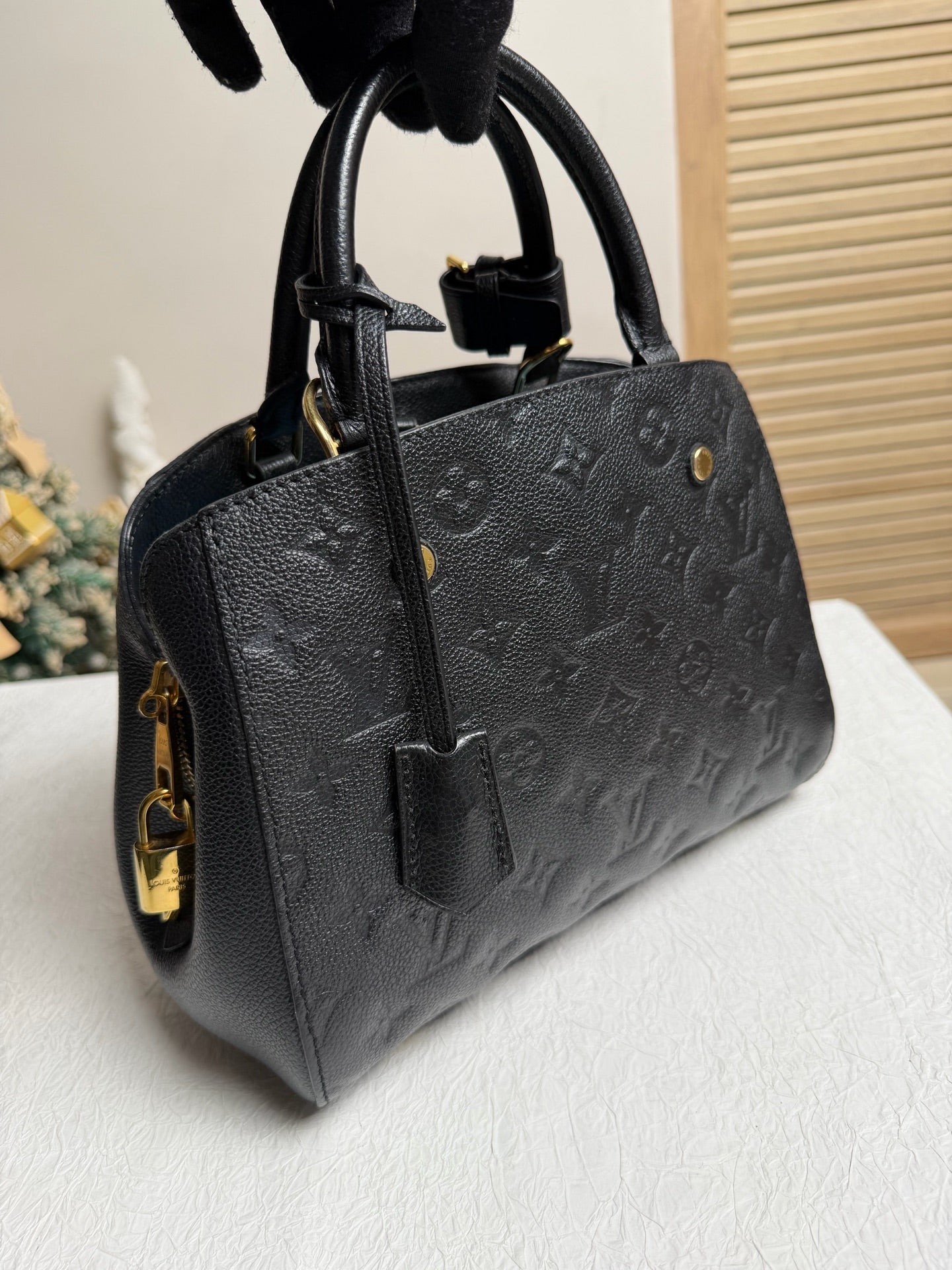 Louis Vuitton - Montaigne BB - Leather - Black - (mini)