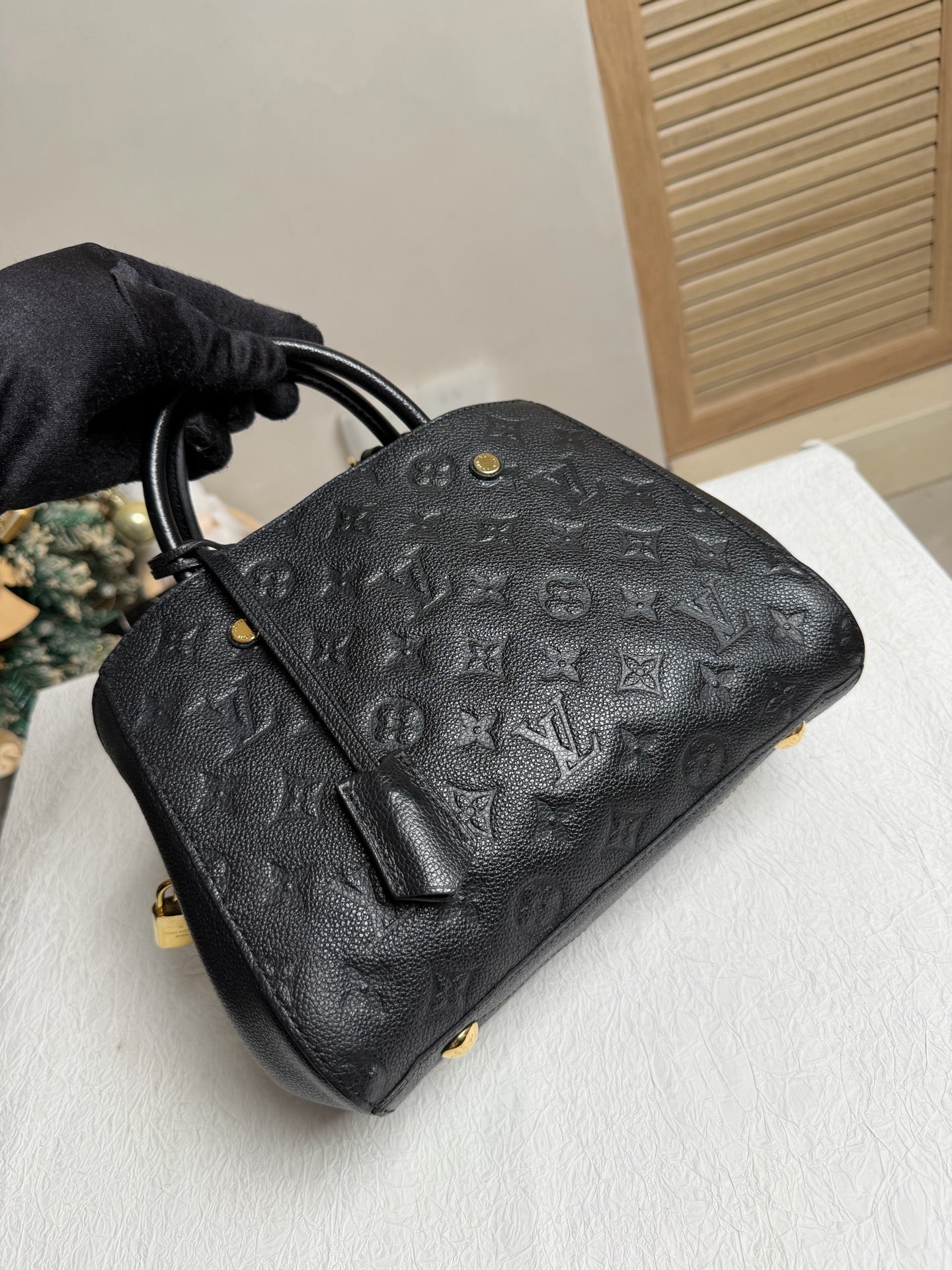 Louis Vuitton - Montaigne BB - Leather - Black - (mini)