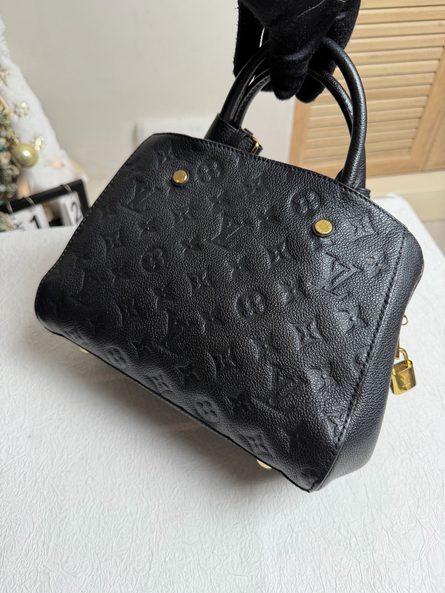 Louis Vuitton - Montaigne BB - Leather - Black - (mini)