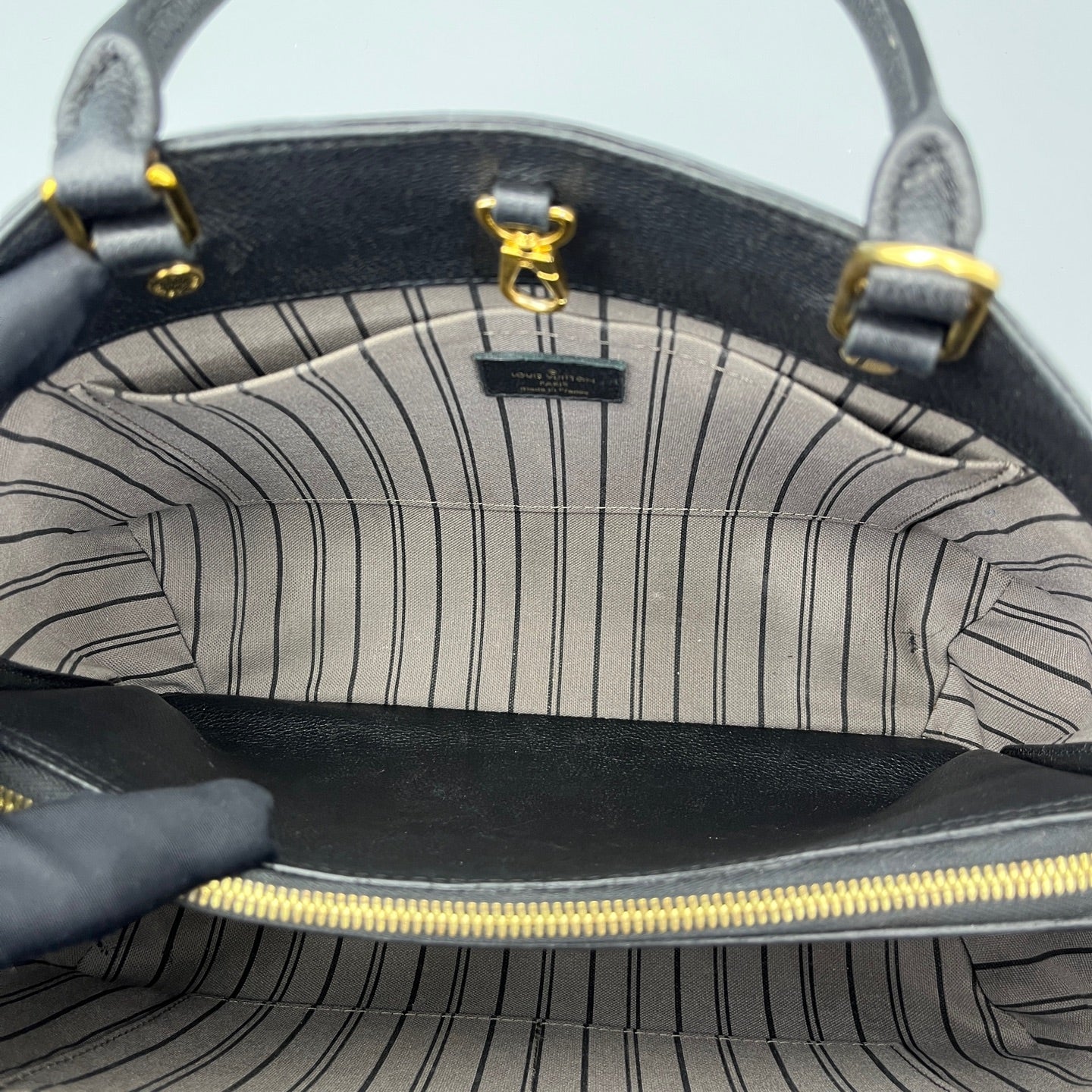 Louis Vuitton - Montaigne BB - Leather - Black - (mini)
