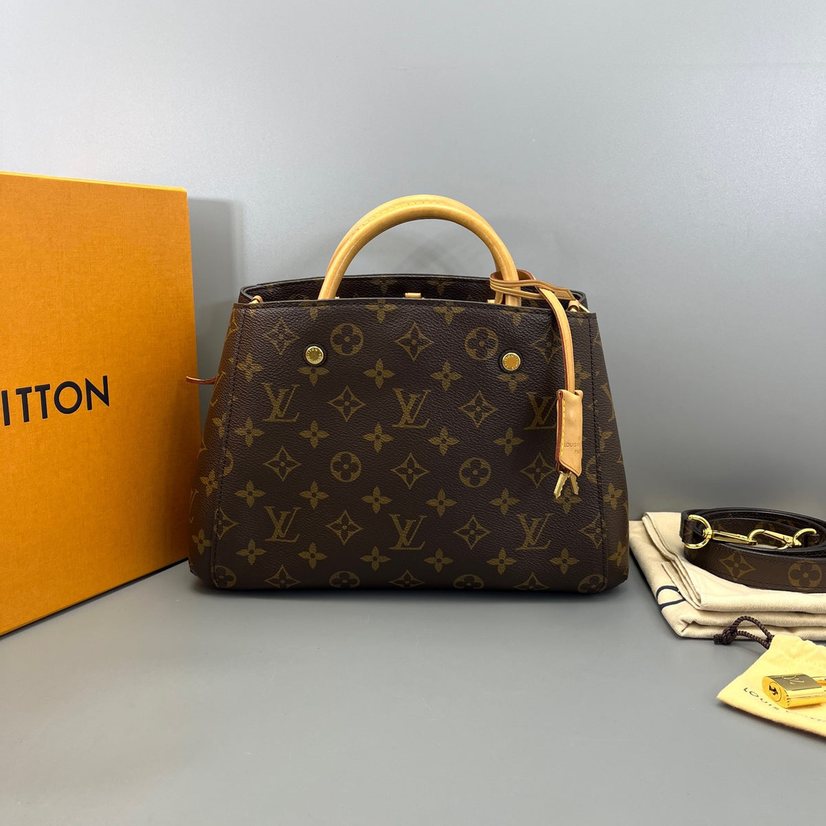 Louis Vuitton - Montaigne BB - Leather - Brown - (mini)