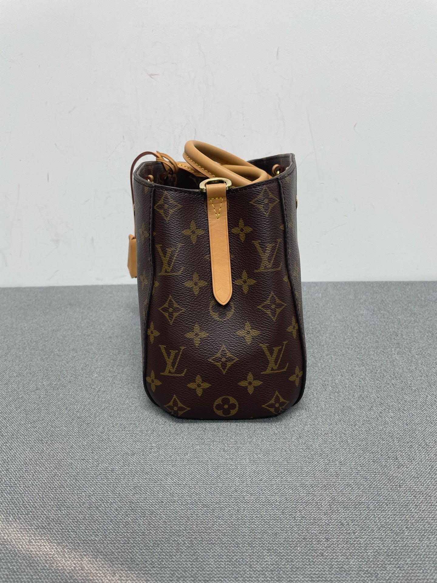 Louis Vuitton - Montaigne BB - Leather - Brown - (mini)