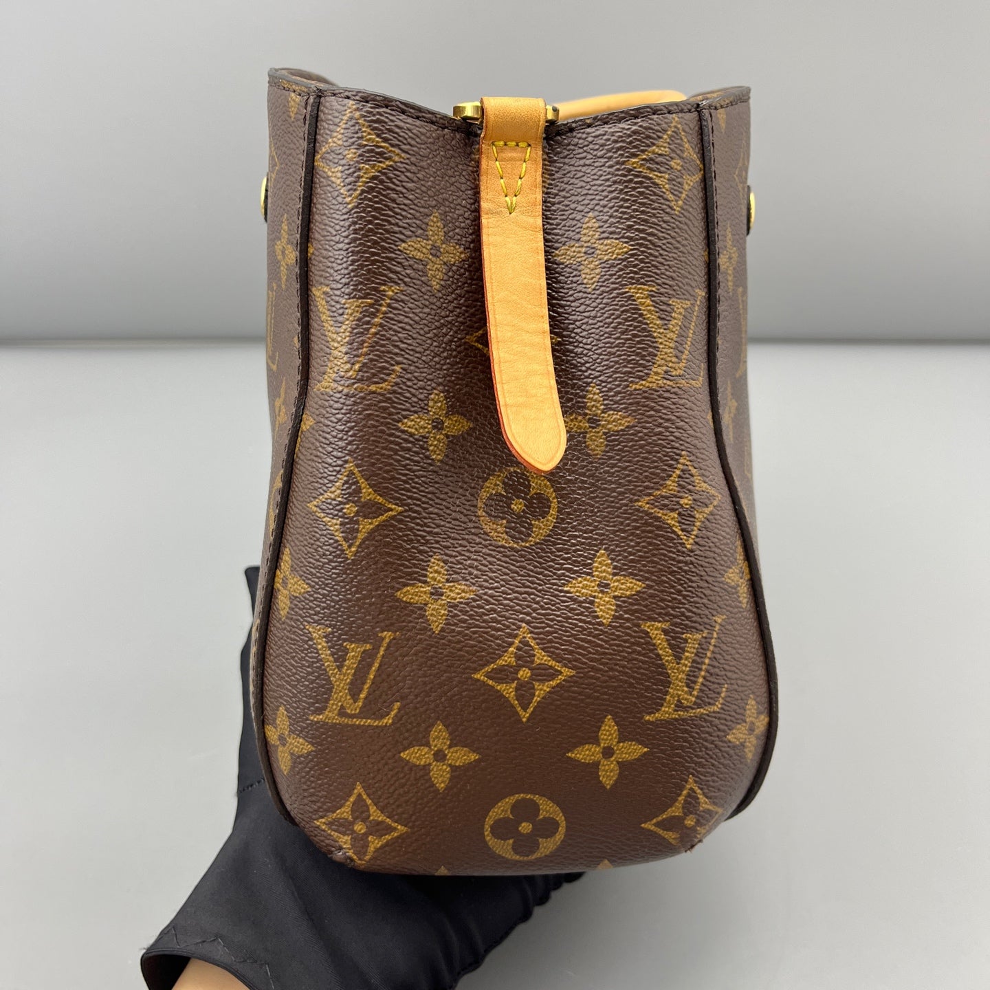 Louis Vuitton - Montaigne BB - Leather - Brown - (small)