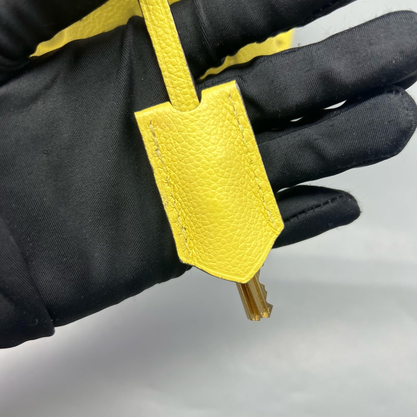 Louis Vuitton - Montaigne BB - Leather - Yellow - (mini)