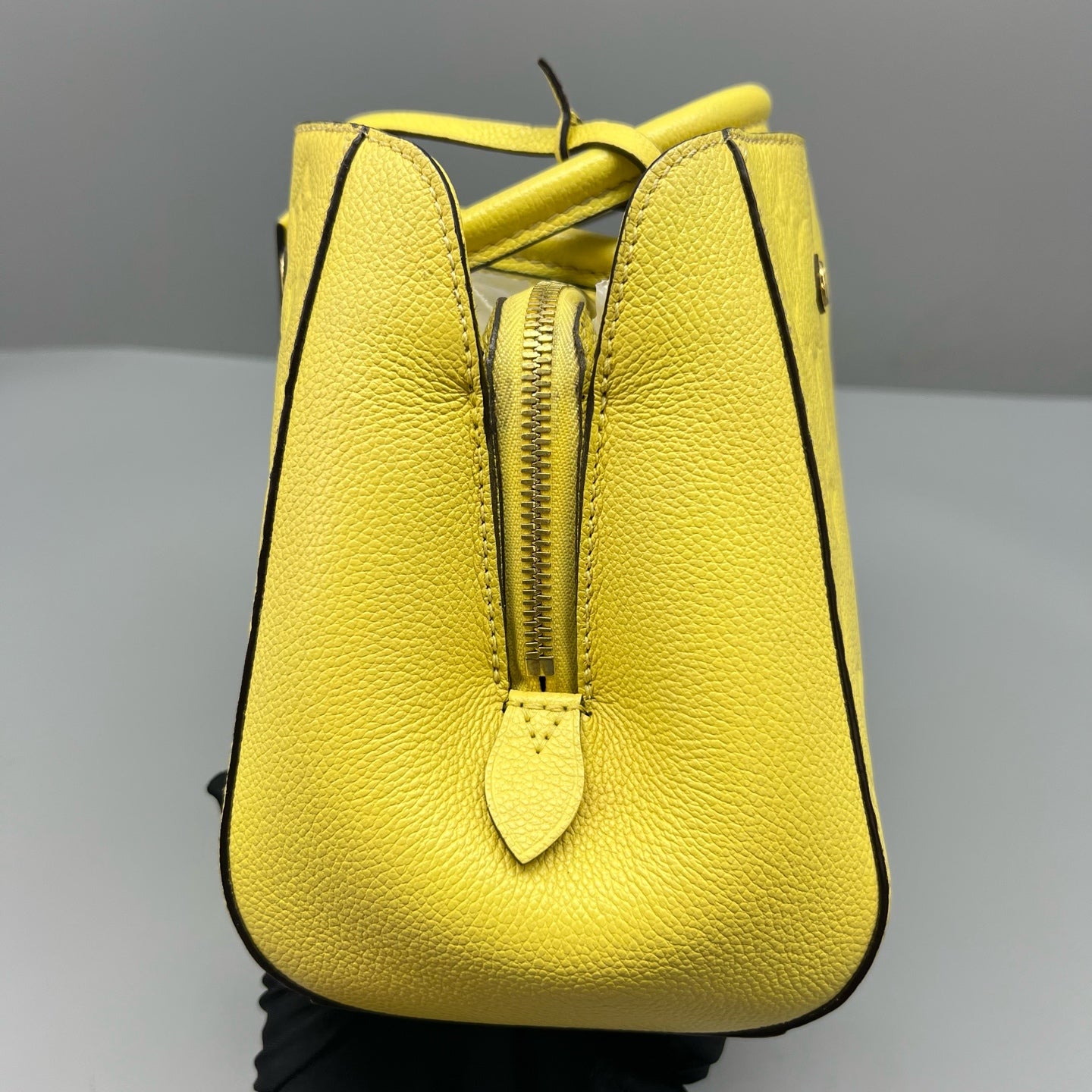 Louis Vuitton - Montaigne BB - Leather - Yellow - (mini)