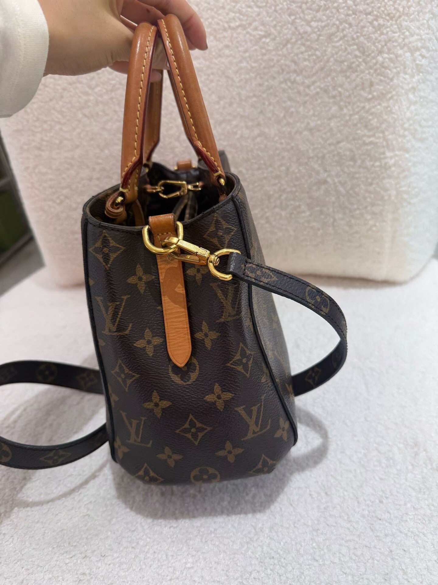 Louis Vuitton - Montaigne BB - Monogram coated canvas and Vachetta leather - Brown - (Mini)