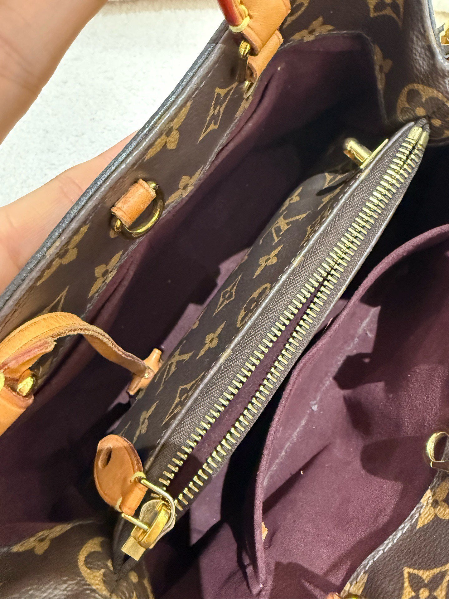 Louis Vuitton - Montaigne BB - Monogram coated canvas and Vachetta leather - Brown - (Mini)