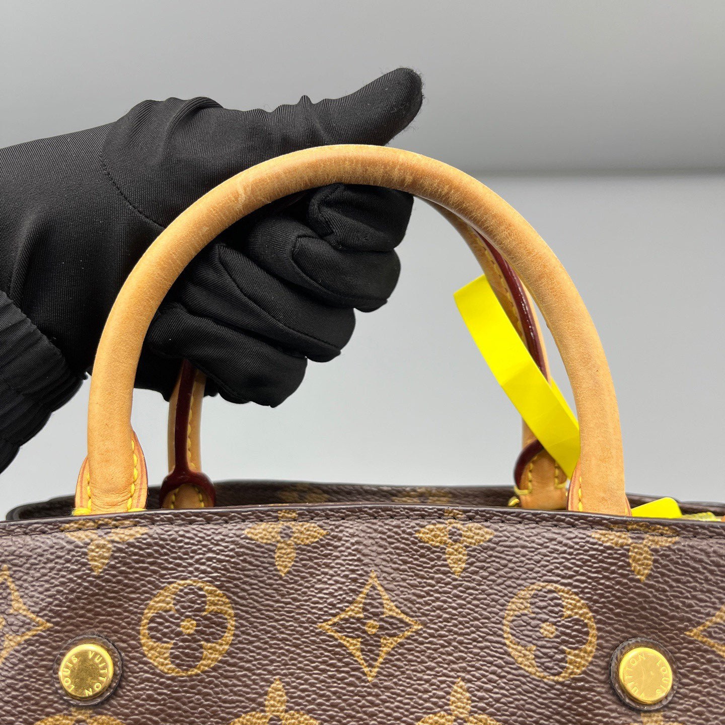 Louis Vuitton - Montaigne BB - Monogram coated canvas with Vachetta leather trim - Brown - (Mini)