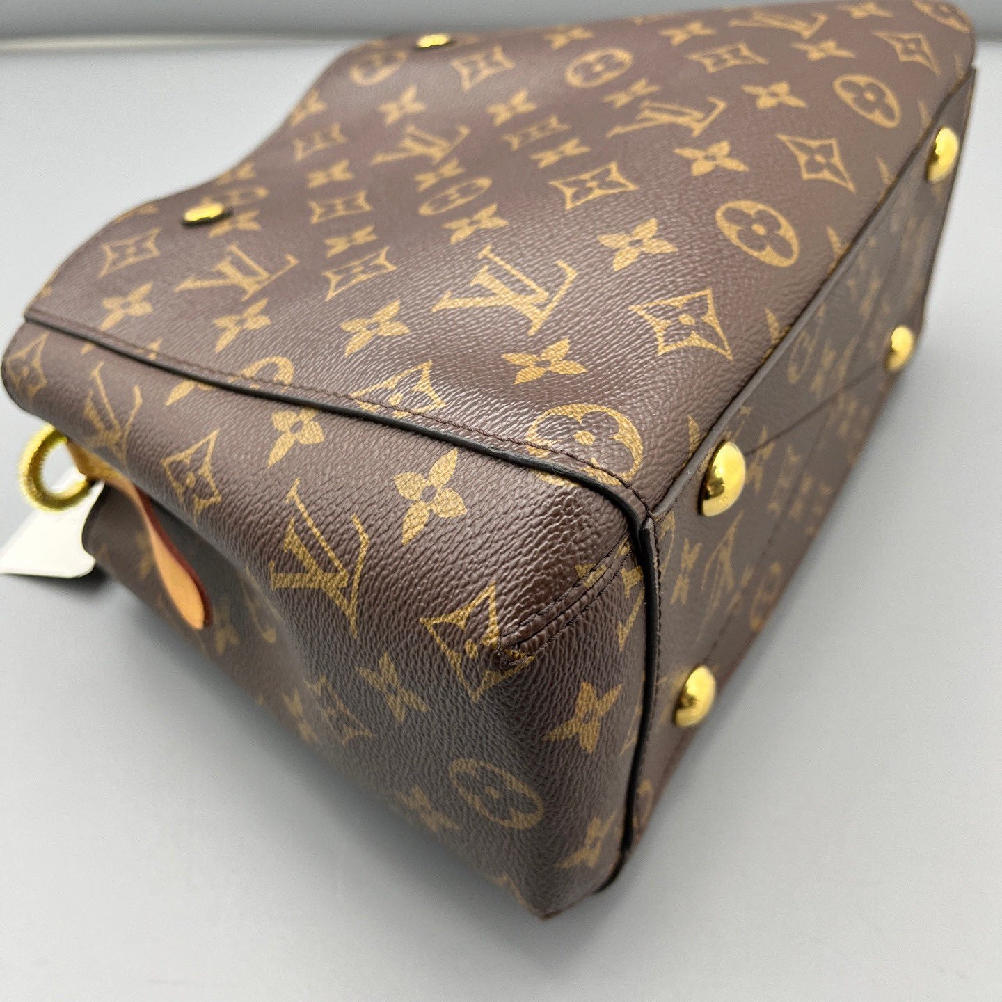 Louis Vuitton - Montaigne BB - Monogram coated canvas with Vachetta leather trim - Brown - (Mini)