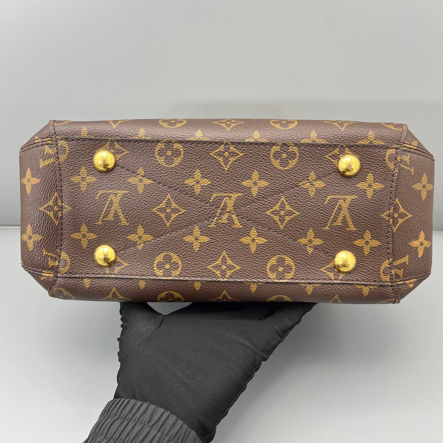 Louis Vuitton - Montaigne BB - Monogram coated canvas with Vachetta leather trim - Brown - (Mini)