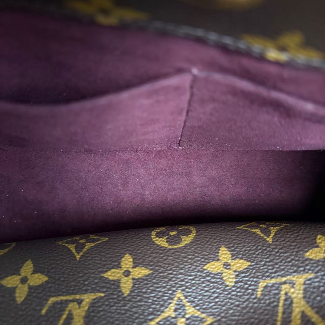 Louis Vuitton - Montaigne BB - Monogram coated canvas with Vachetta leather trim - Brown - (Mini)
