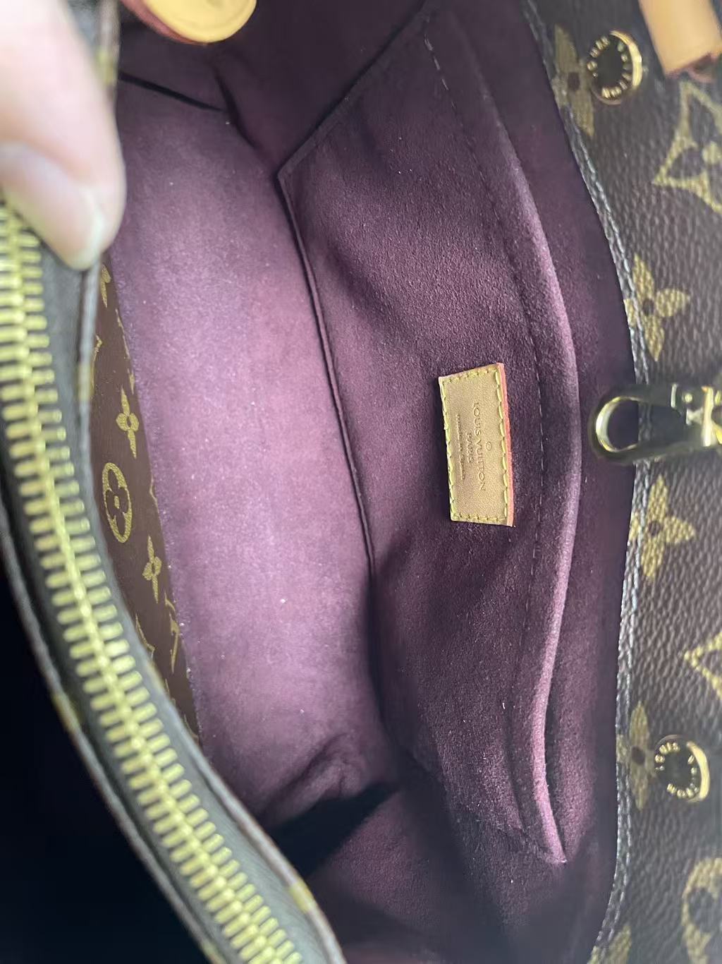 Louis Vuitton - Montaigne BB - Monogram coated canvas with Vachetta leather trim - Monogram Brown - (Mini)