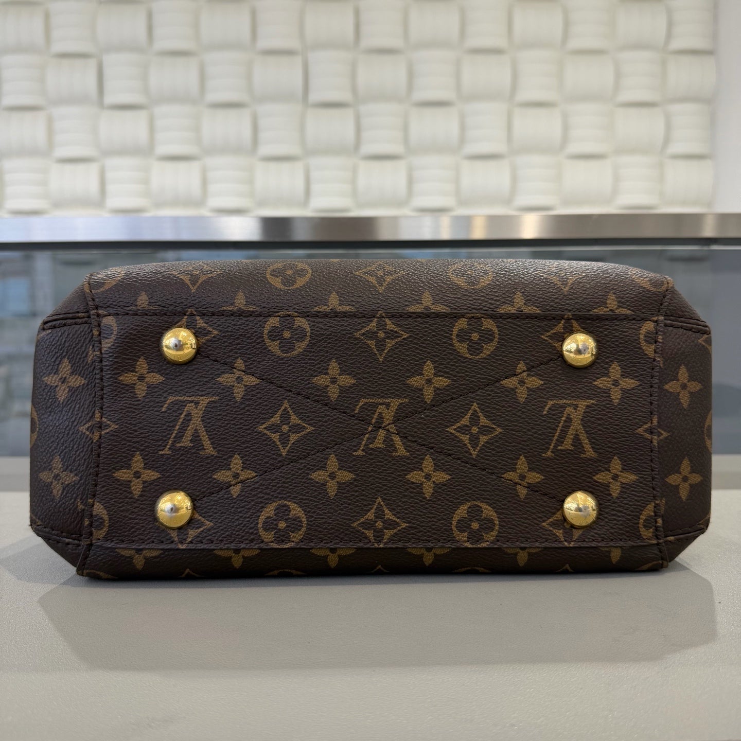 Louis Vuitton - Montaigne BB - Synthetic - Brown - (small)