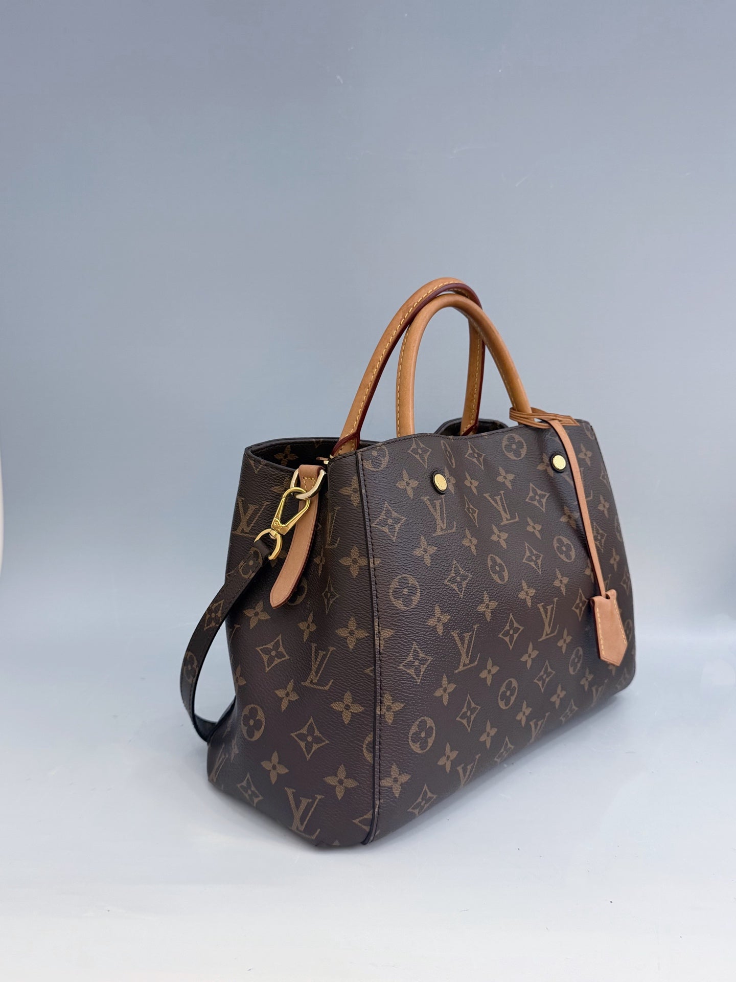 Louis Vuitton - Montaigne - Cloth - Brown - (medium)