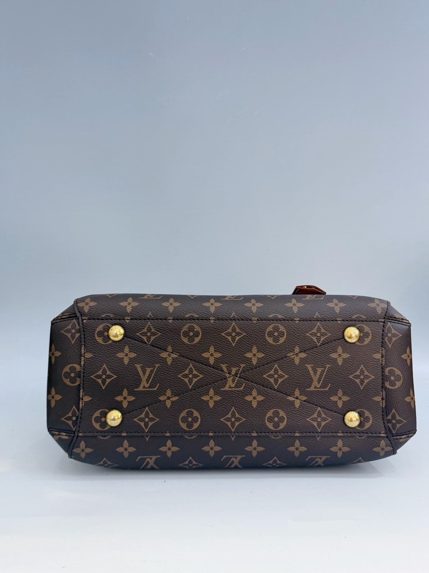 Louis Vuitton - Montaigne - Cloth - Brown - (medium)