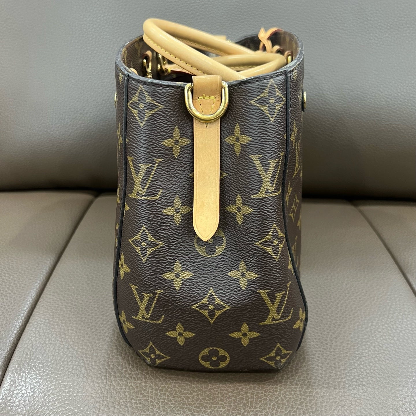 Louis Vuitton - Montaigne - Cloth - Brown - (small)
