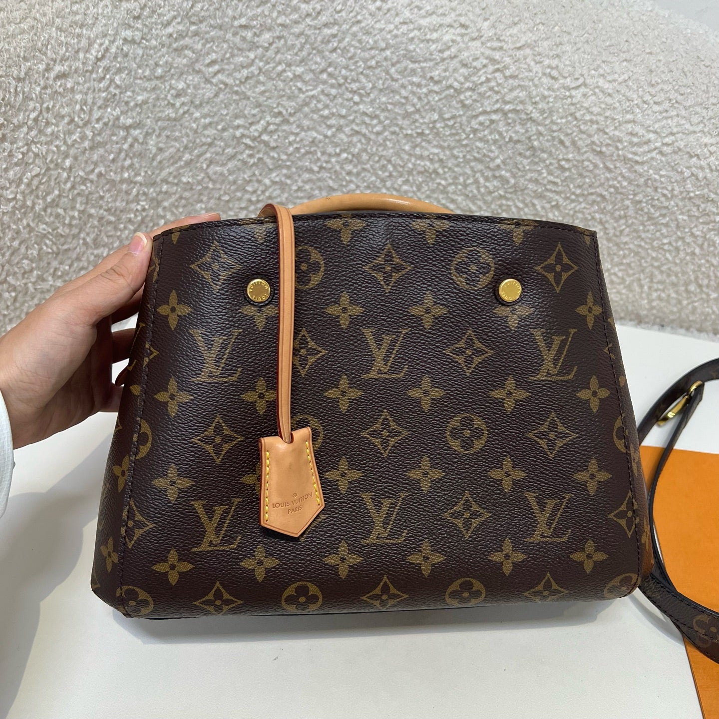 Louis Vuitton - Montaigne - Cloth - Brown - (small)
