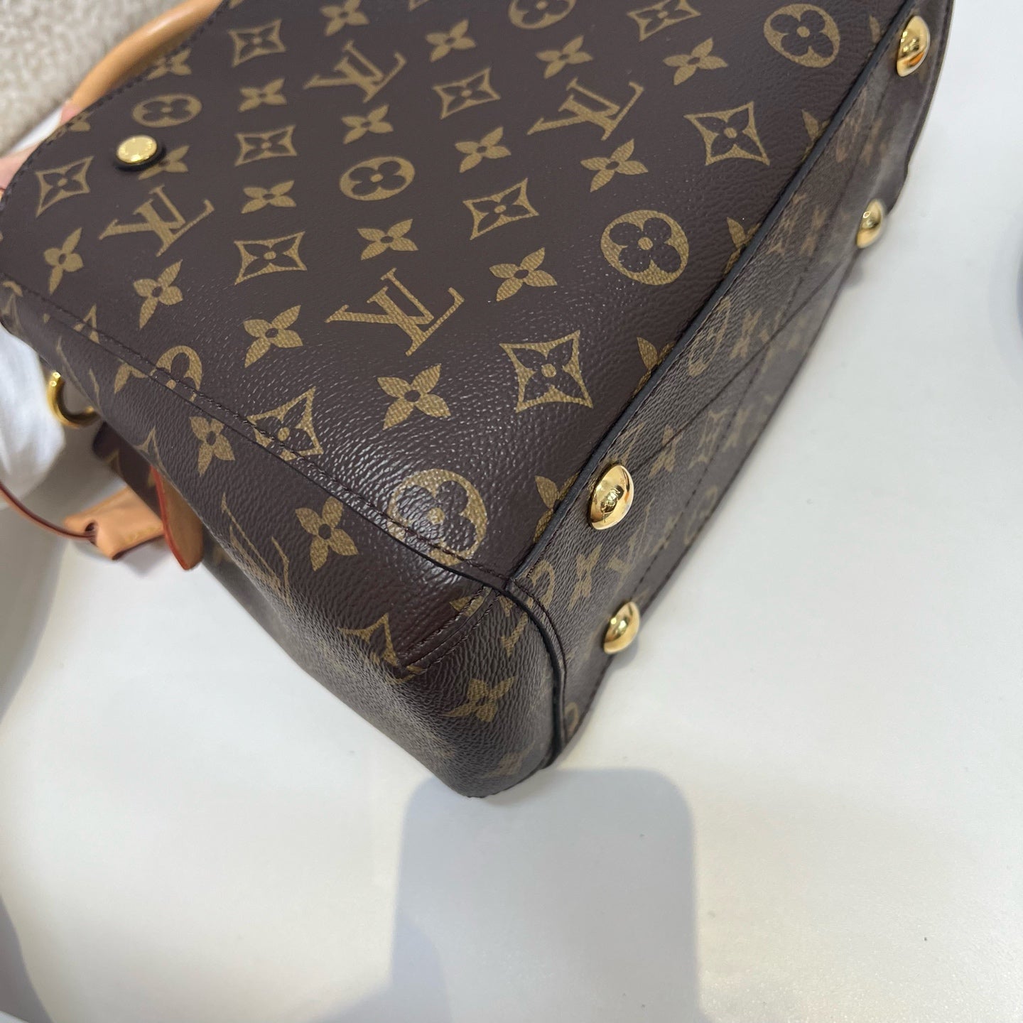 Louis Vuitton - Montaigne - Cloth - Brown - (small)