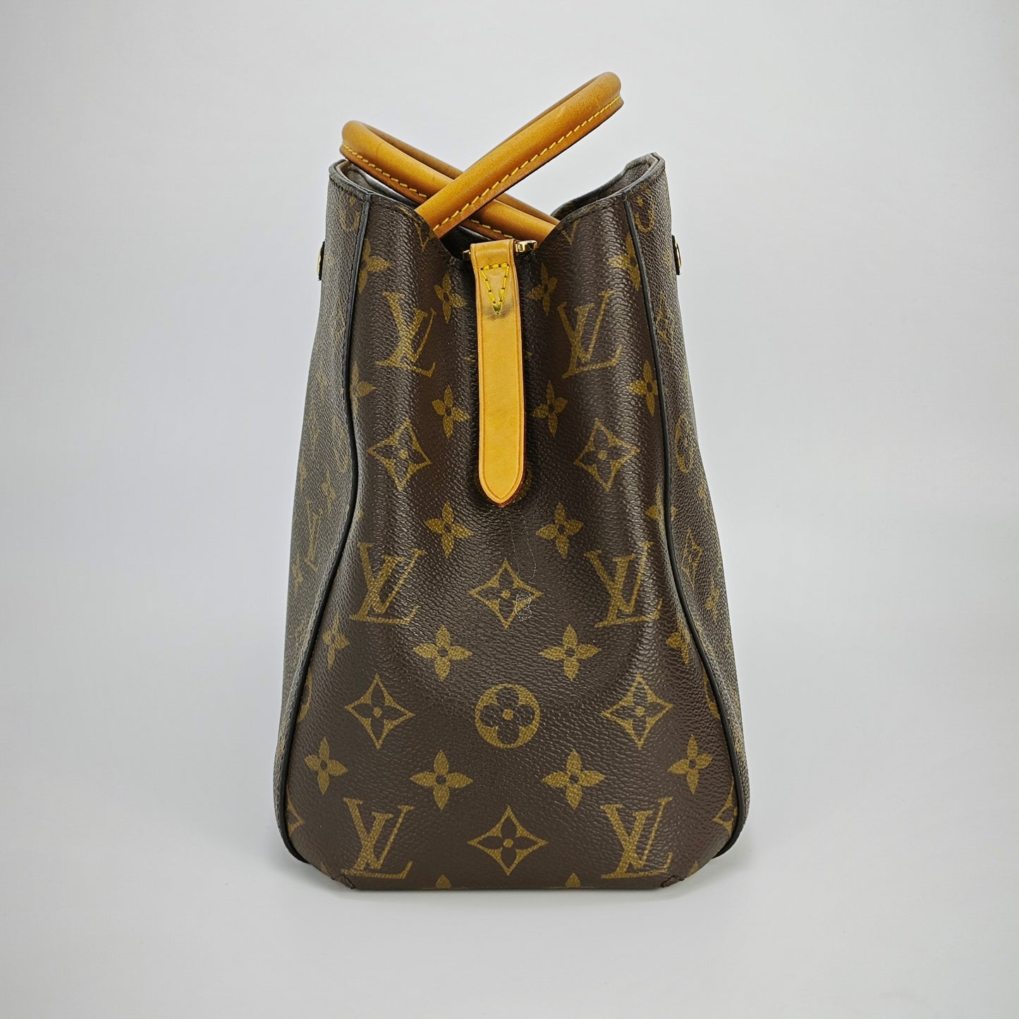 Louis Vuitton - Montaigne MM - Monogram canvas with natural cowhide leather trim - Brown - (medium)