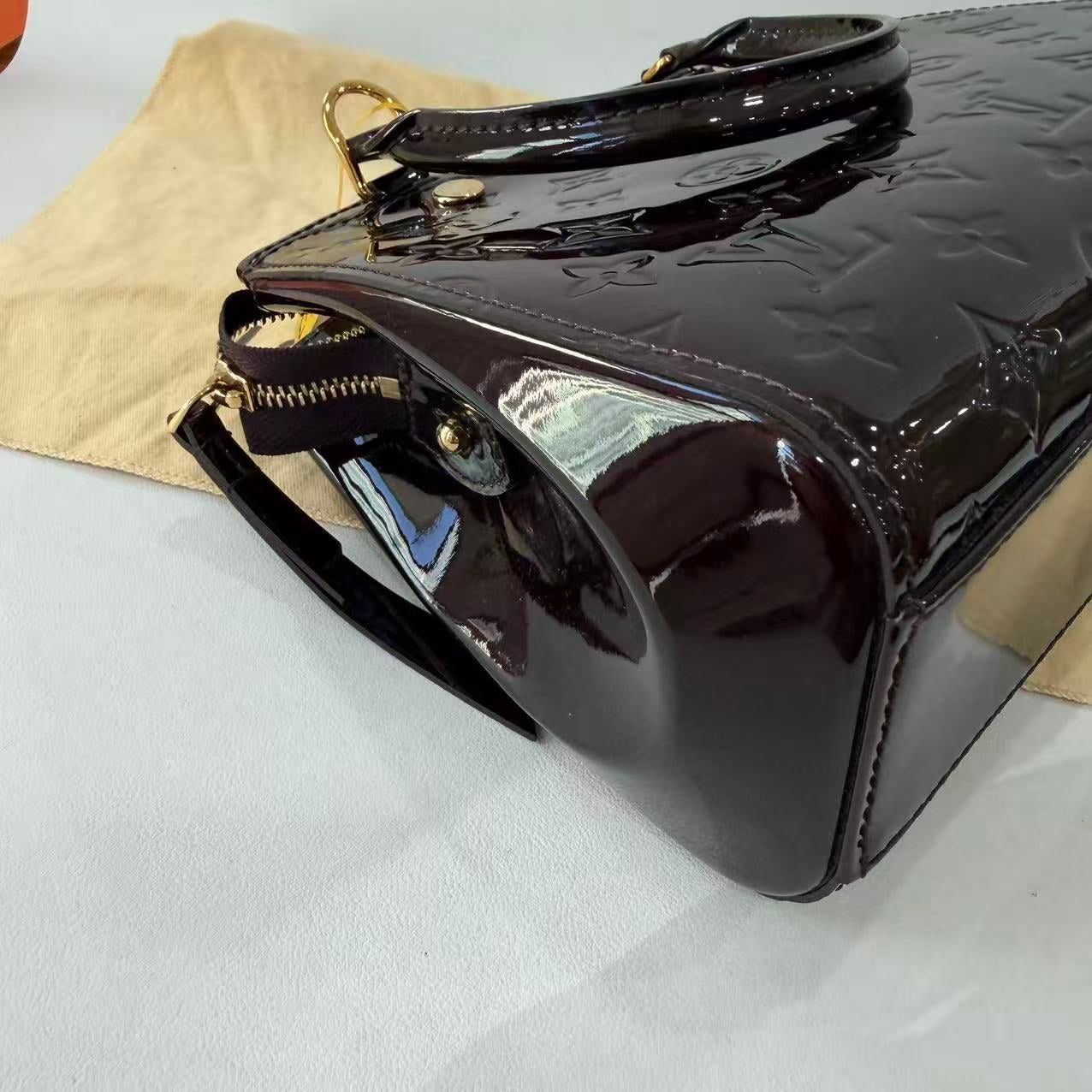 Louis Vuitton - Montaigne - Patent leather - Burgundy - (medium)