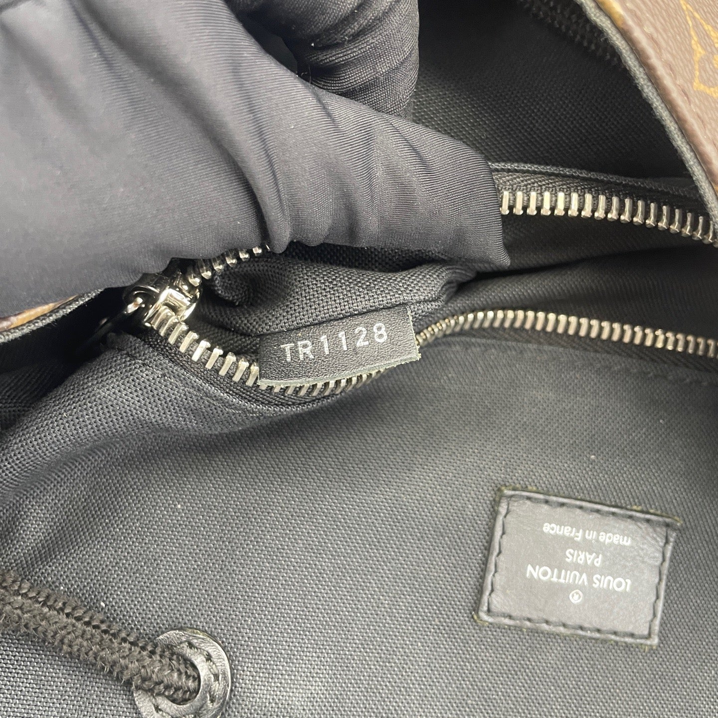 Louis Vuitton - Montsouris MM - Leather - Brown - (medium)