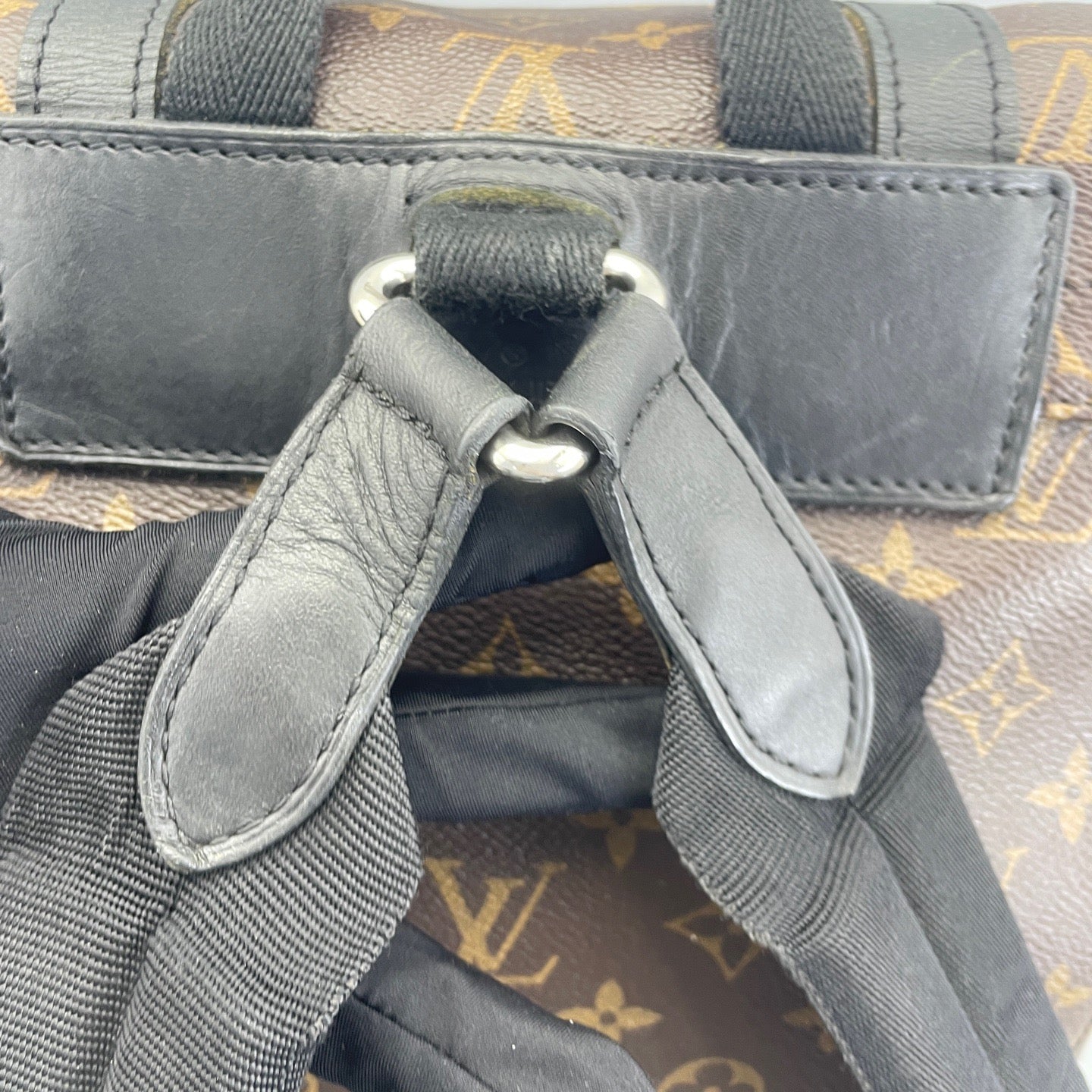 Louis Vuitton - Montsouris MM - Leather - Brown - (medium)