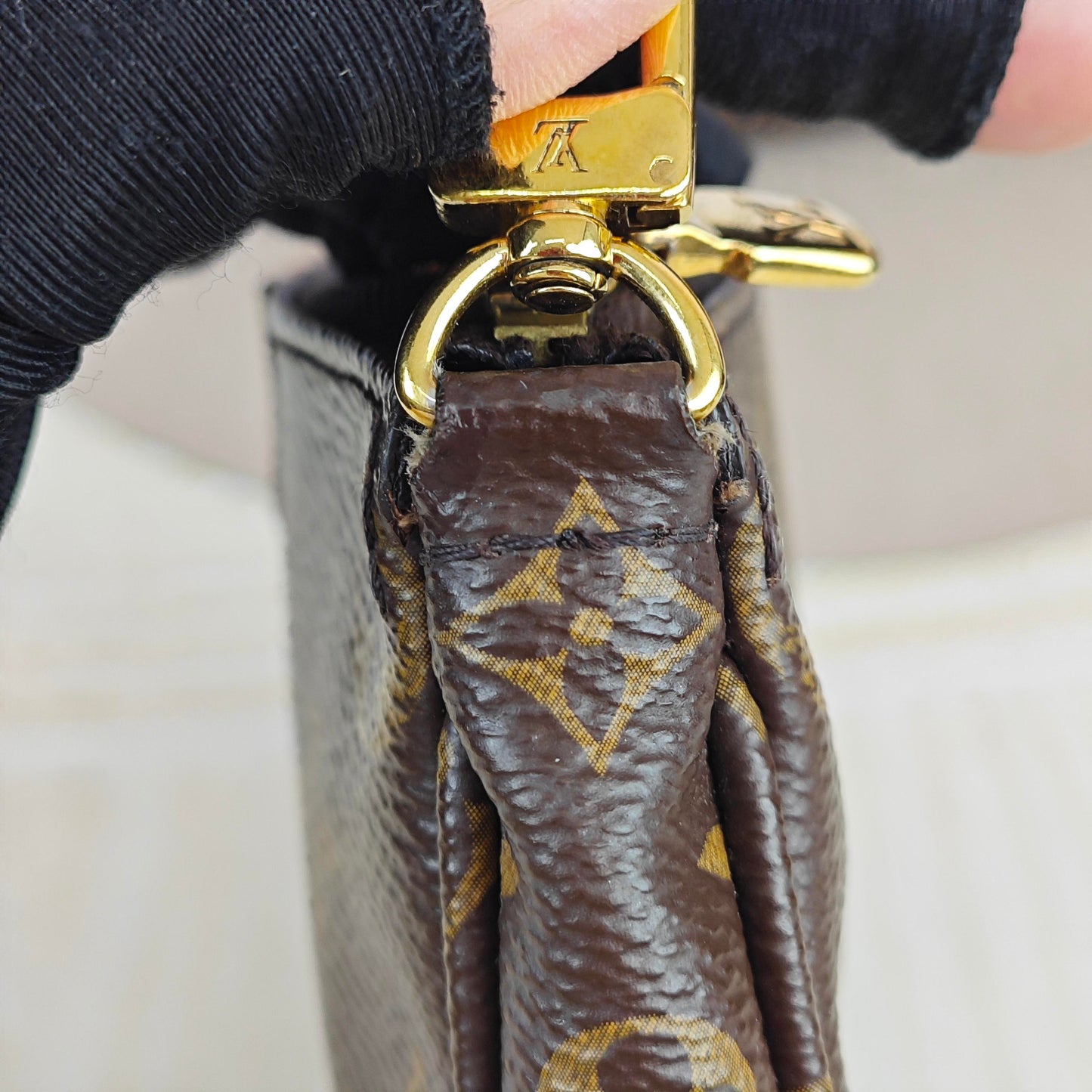 Louis Vuitton - Multi Pochette Accessoires - Cloth - Brown - (small)