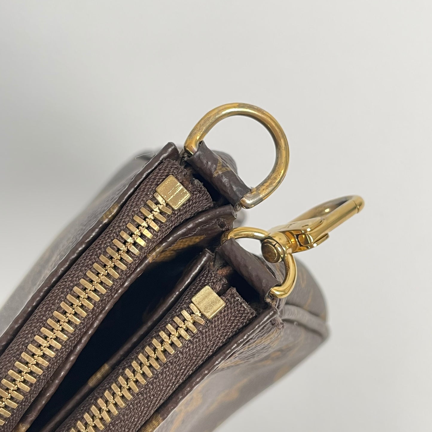Louis Vuitton - Multi Pochette Accessoires - Cloth - Brown - (small)