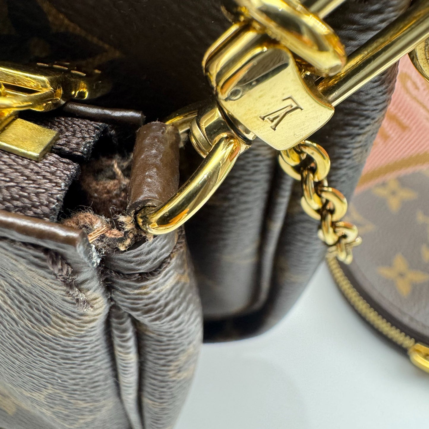 Louis Vuitton - Multi Pochette Accessoires - Leather - Brown - (small)