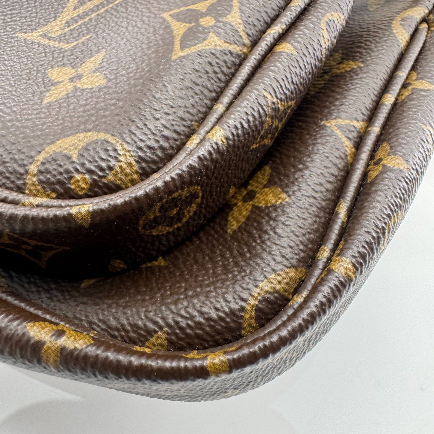 Louis Vuitton - Multi Pochette Accessoires - Leather - Brown - (small)
