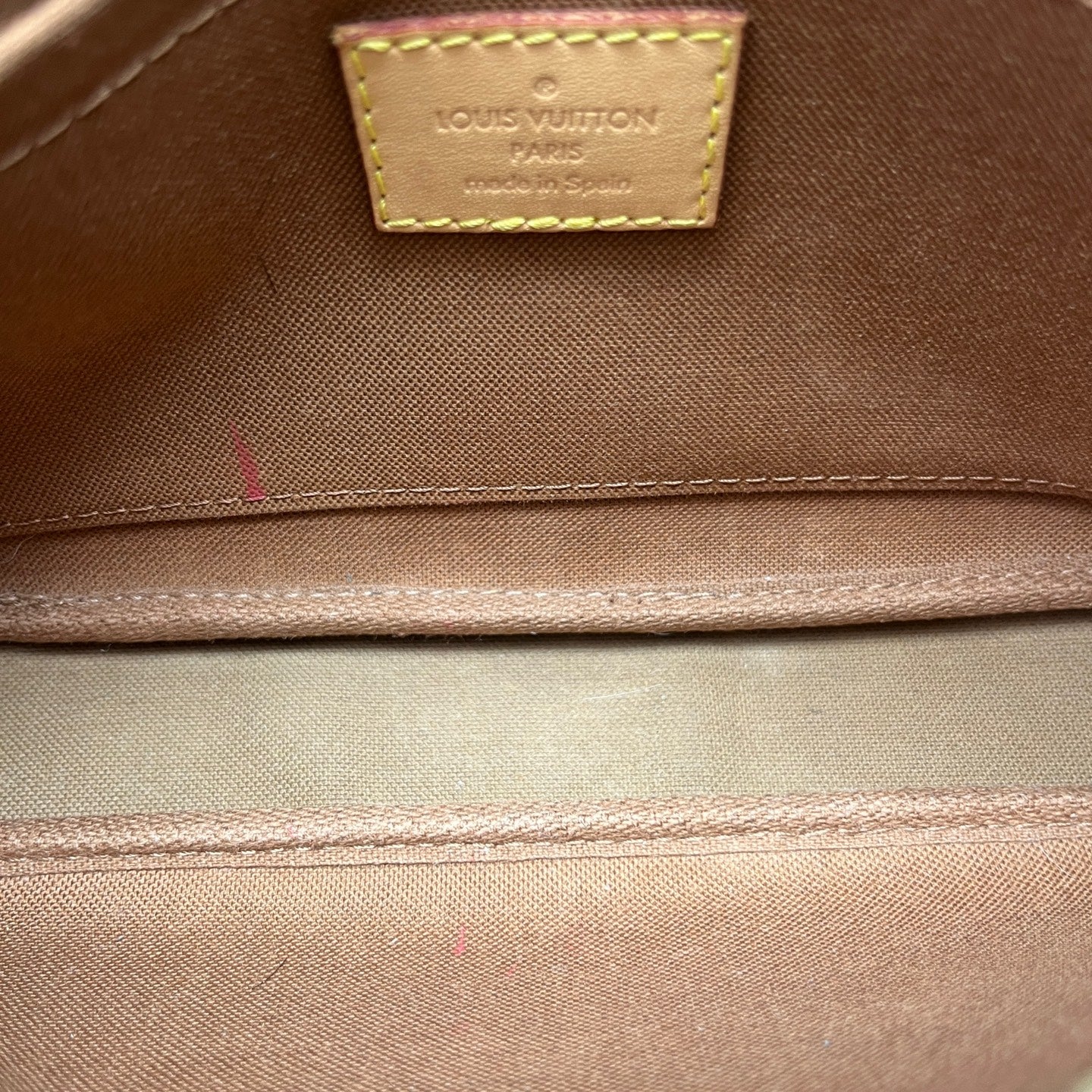 Louis Vuitton - Multi Pochette Accessoires - Monogram coated canvas with natural cowhide leather trim and textile strap - Brown - (Small)