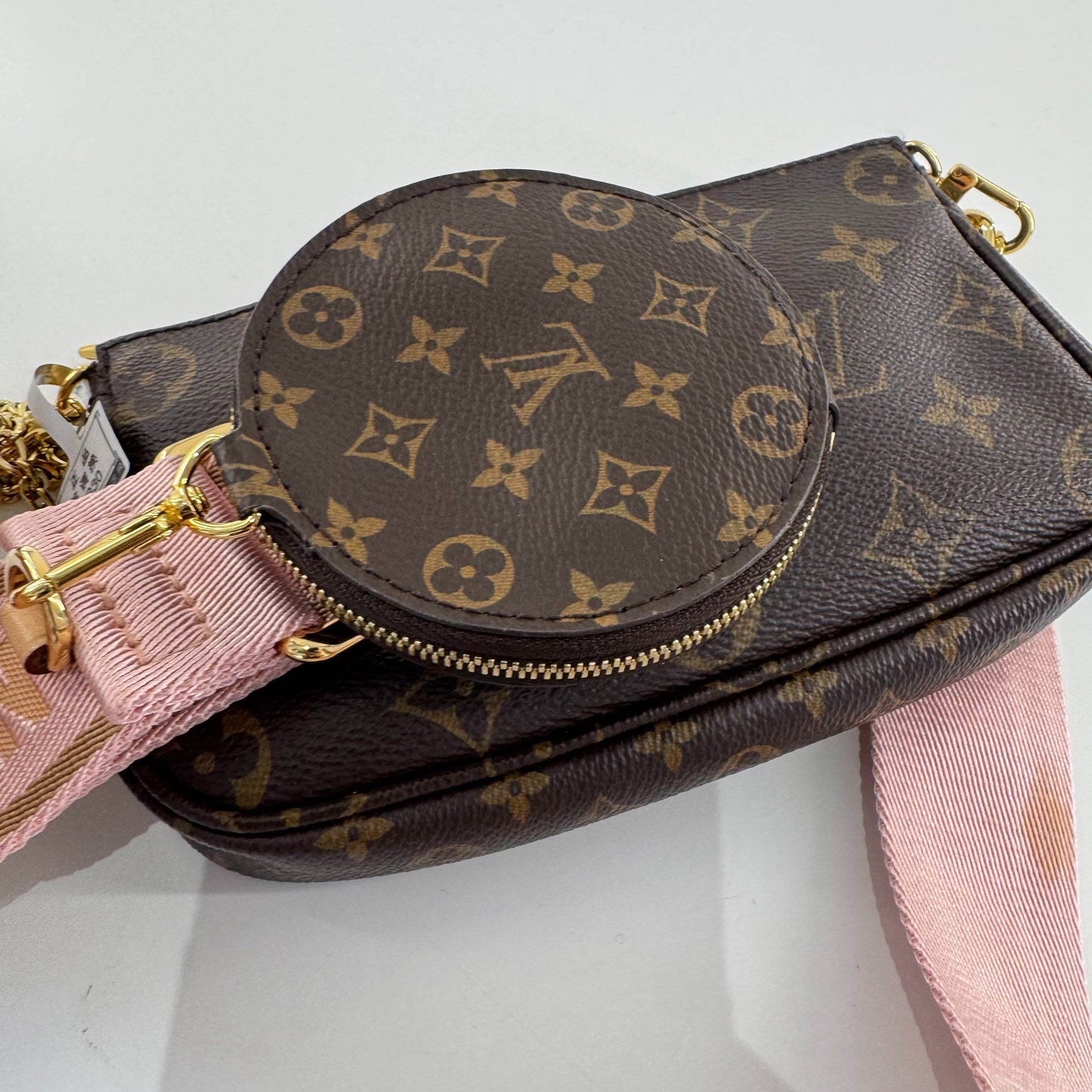 Louis Vuitton - Multi-Pochette Accessoires - Monogram coated canvas with natural cowhide leather trim and textile strap - Brown - (mini)