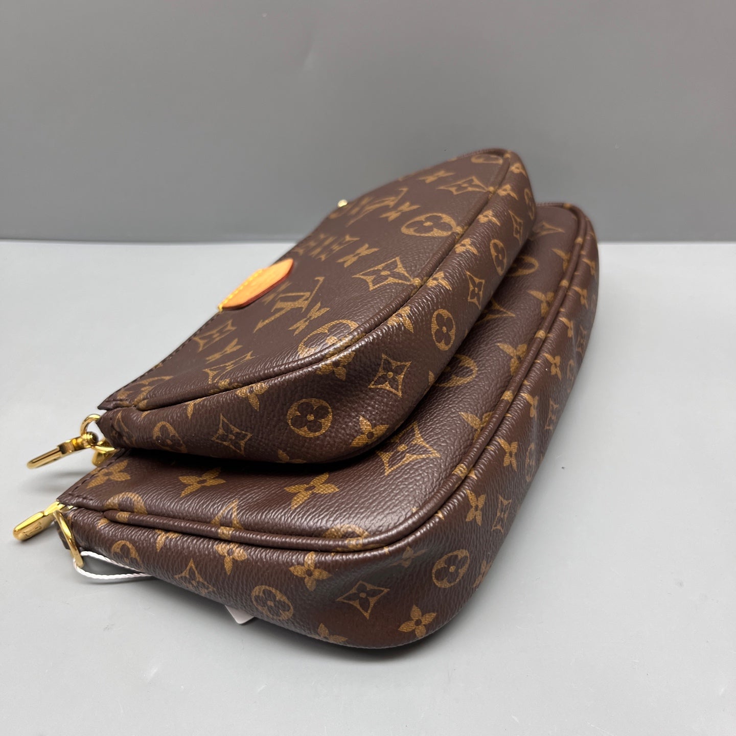 Louis Vuitton - Multi Pochette Accessoires - Monogram coated canvas with natural cowhide leather trim and textile strap - Brown - (Small)