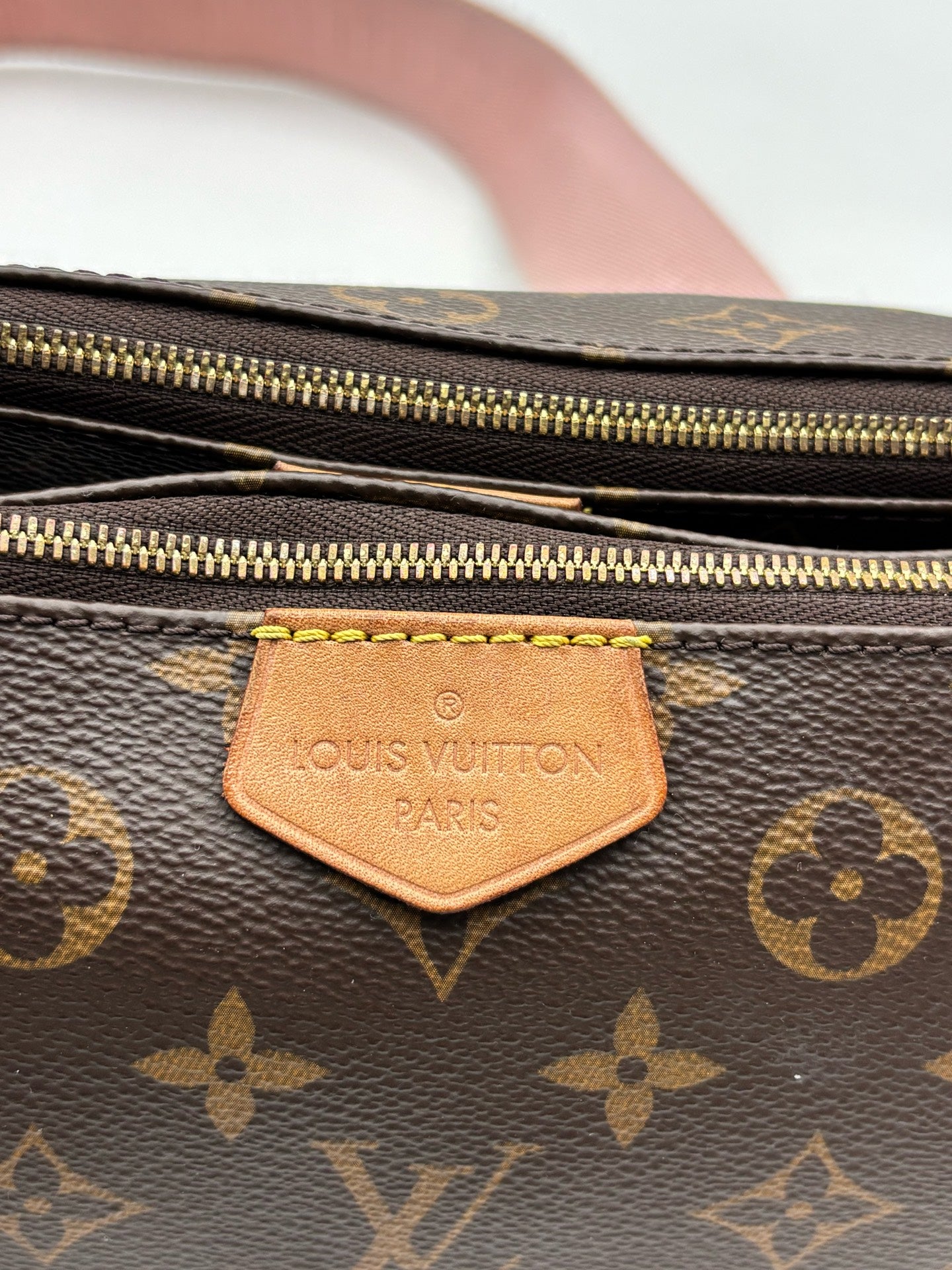 Louis Vuitton - Multi Pochette Accessoires - Synthetic - Brown - (mini)