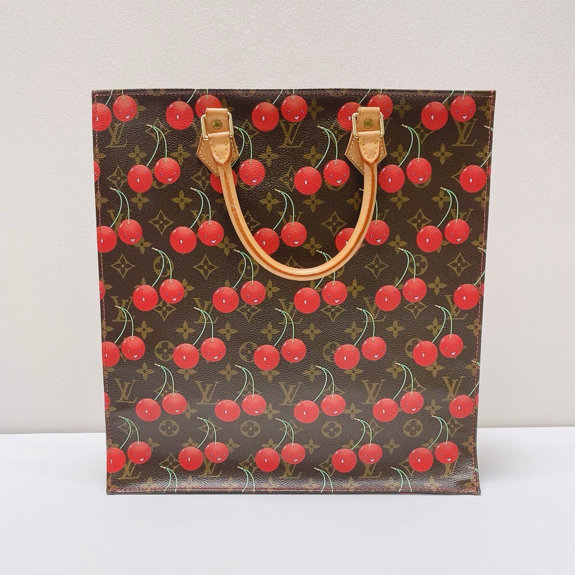 Louis Vuitton - Murakami Monogram Cherry Piano Bag - Monogram coated canvas with Vachetta leather trim - Multicolour - (medium)