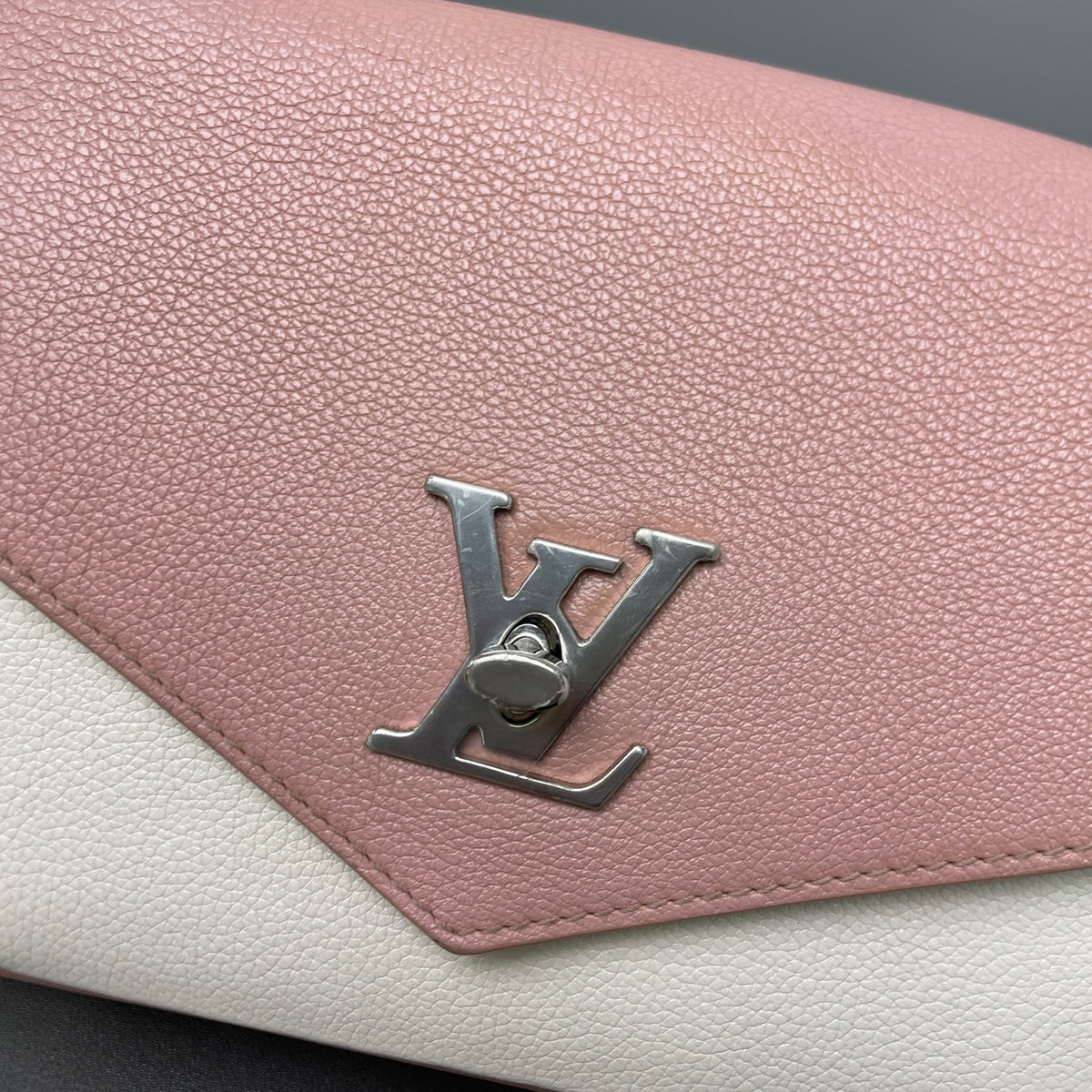 Louis Vuitton - Mylockme BB - Leather - Multicolour - (small)