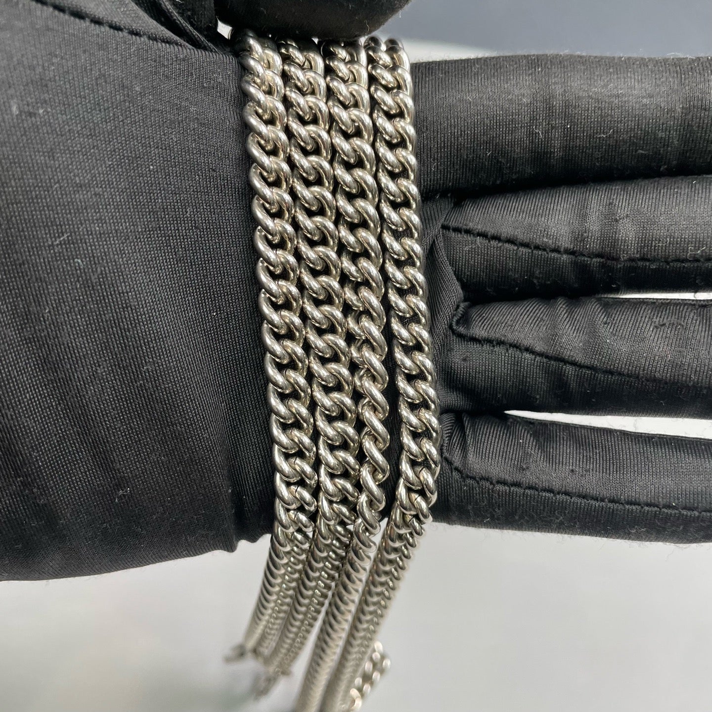 Louis Vuitton - MyLockme Chain Bag - Grained leather - Black - (mini)