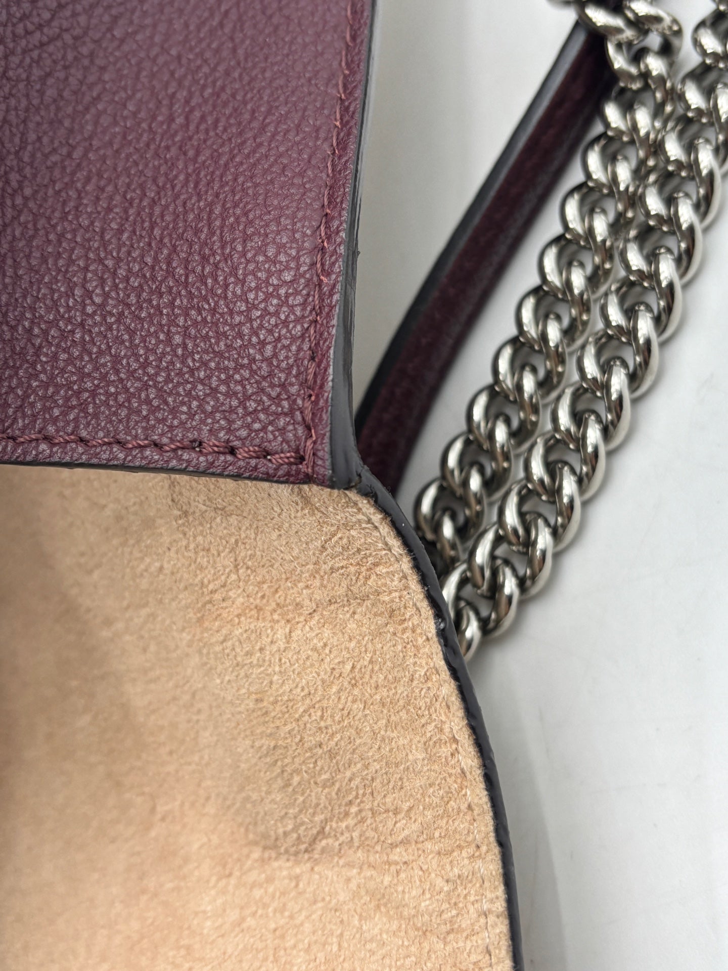 Louis Vuitton - MyLockme Envelope Bag - Grained cowhide leather - Beige, Light Brown, and Burgundy with Silver-Tone Hardware - (small)