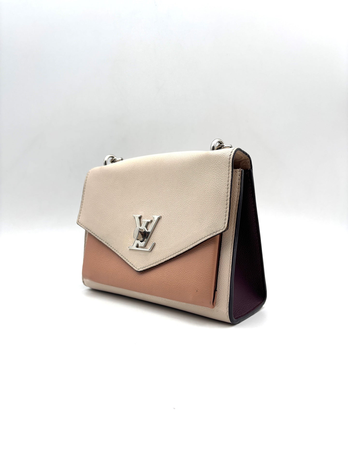 Louis Vuitton - MyLockme Envelope Bag - Grained cowhide leather - Beige, Light Brown, and Burgundy with Silver-Tone Hardware - (small)