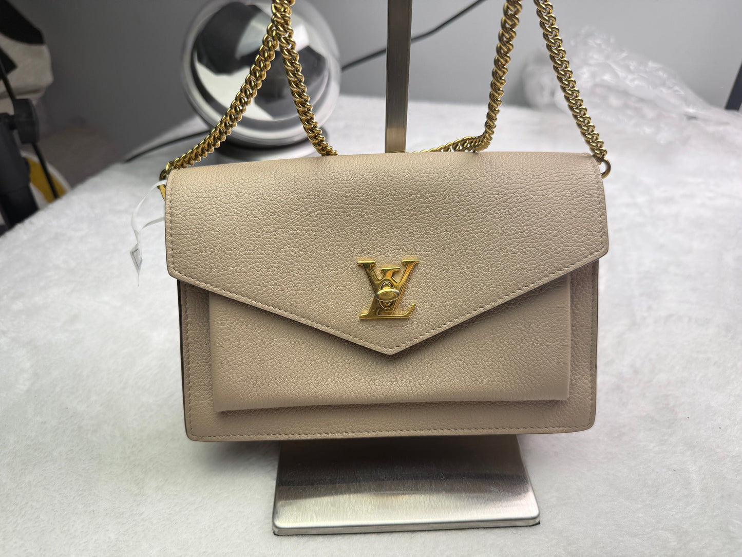 Louis Vuitton - Mylockme WOC - Calfskin - Pink - (mini)
